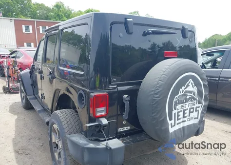 2017 Jeep Wrangler Unlimited Sahara 4X4 из США, поврежденный, VIN 1C4BJWEG3HL719400